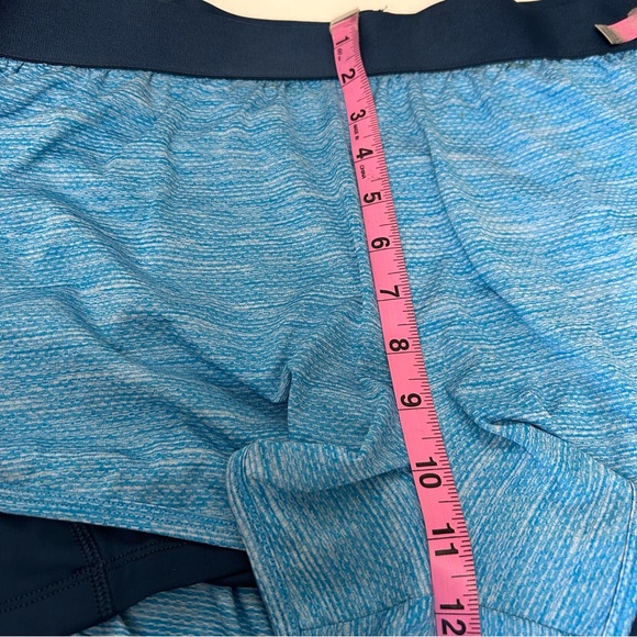 2 Champion Active Double Layer Shorts - Picture 6 of 15